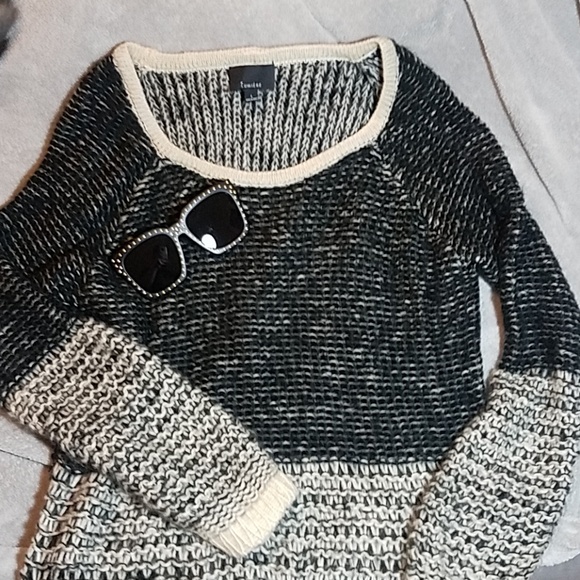 Lumiere Sweaters - 🎁 Lumiere Black & White Mixed Knit Large Sweater